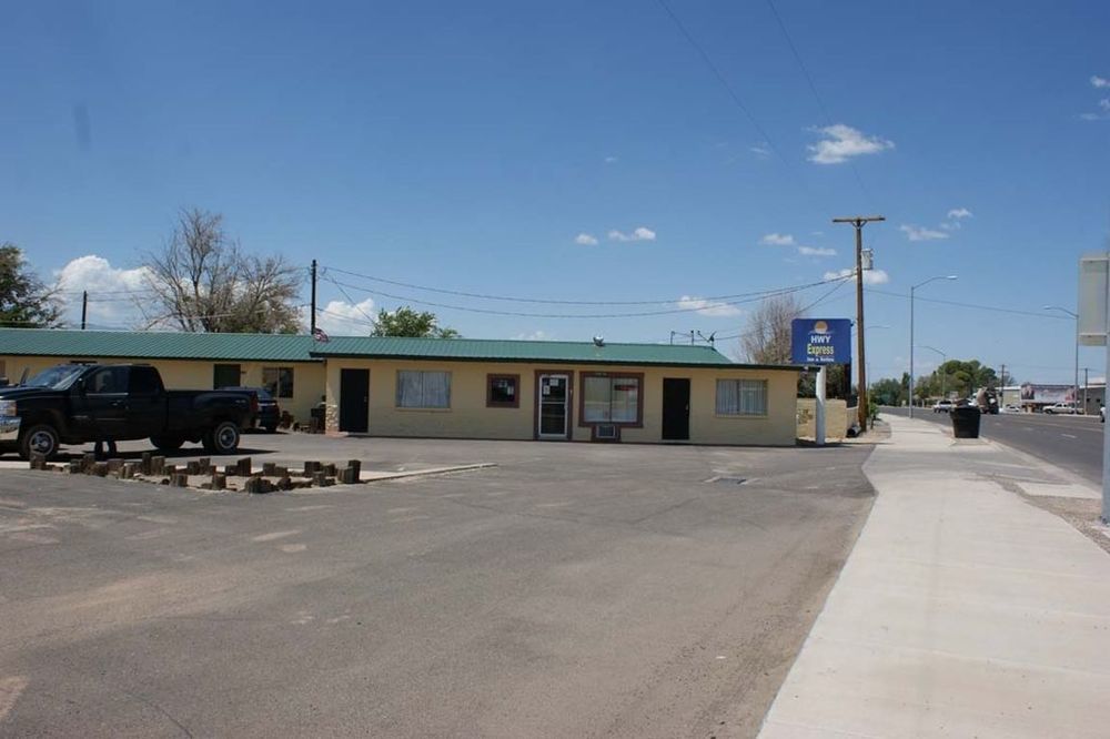 Hwy Express Inn And Suites Thatcher Exteriér fotografie