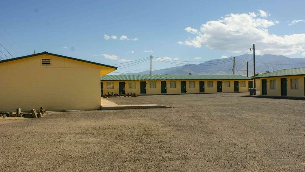 Hwy Express Inn And Suites Thatcher Exteriér fotografie