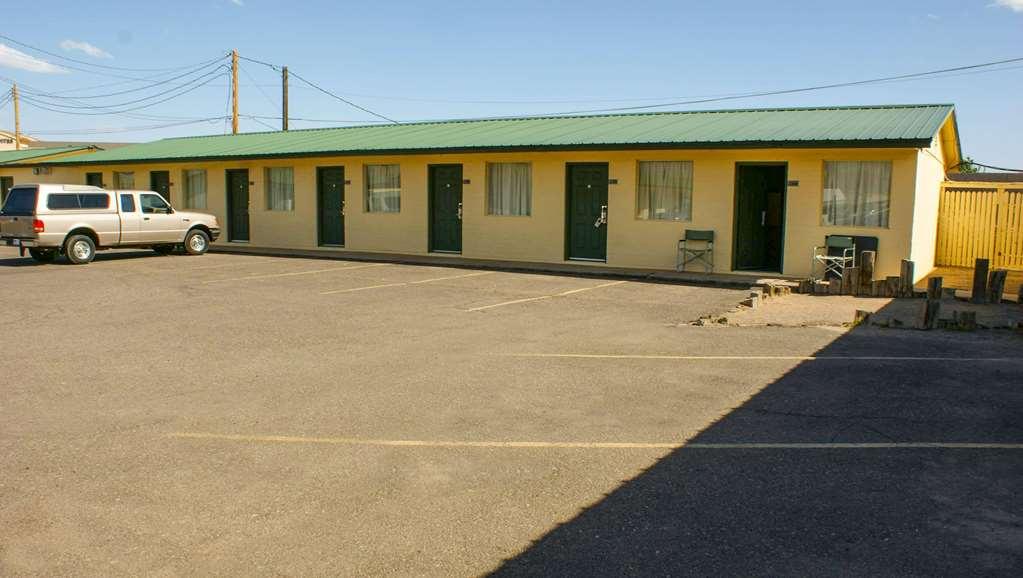 Hwy Express Inn And Suites Thatcher Exteriér fotografie